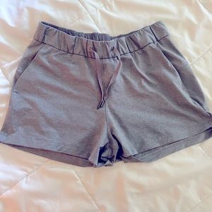 Lululemon on the Fly Shorts size 8